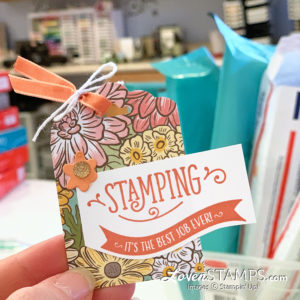 stamping your way to the top gift tag ornate garden dsp scalloped tag topper punch